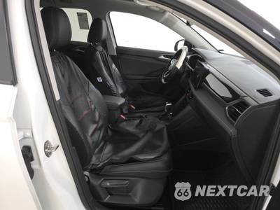 2025 Volkswagen Taos SE Black - zdjęcie 8 z 21 - miniatura