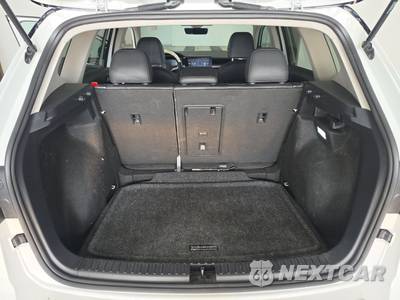 2025 Volkswagen Taos SE Black - zdjęcie 16 z 21 - miniatura