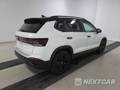 2025 Volkswagen Taos SE Black - zdjęcie 4 z 21 - miniatura