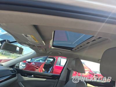 2014 Volkswagen Passat TDI SEL Premium - zdjęcie 18 z 26 - miniatura