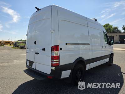 2017 Mercedes-Benz Sprinter 2500 Cargo Van Standard Roof 144.3" WB - zdjęcie 3 z 64 - miniatura