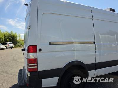 2017 Mercedes-Benz Sprinter 2500 Cargo Van Standard Roof 144.3" WB - zdjęcie 11 z 64 - miniatura