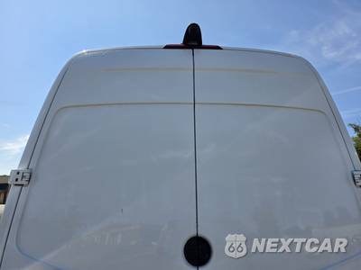 2017 Mercedes-Benz Sprinter 2500 Cargo Van Standard Roof 144.3" WB - zdjęcie 13 z 64 - miniatura