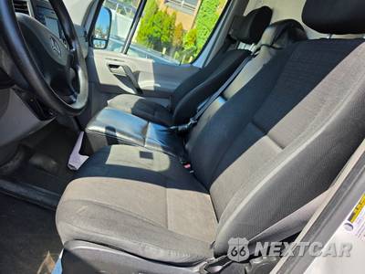 2017 Mercedes-Benz Sprinter 2500 Cargo Van Standard Roof 144.3" WB - zdjęcie 32 z 64 - miniatura