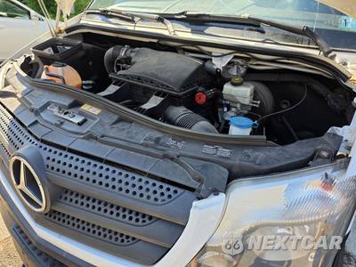 2017 Mercedes-Benz Sprinter 2500 Cargo Van Standard Roof 144.3" WB - zdjęcie 62 z 64 - miniatura