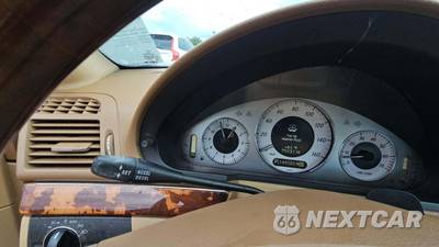 2008 Mercedes-Benz E 350 4MATIC Sedan - zdjęcie 34 z 37 - miniatura