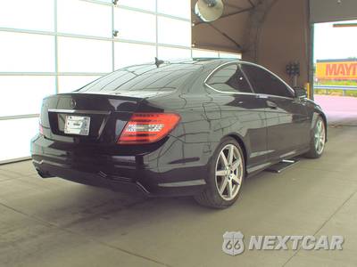 2012 Mercedes-Benz C 250 Coupe - zdjęcie 4 z 44 - miniatura