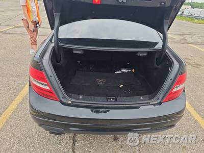 2012 Mercedes-Benz C 250 Coupe - zdjęcie 15 z 44 - miniatura