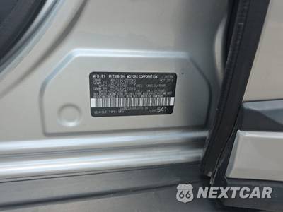 2019 Mitsubishi Outlander ES - zdjęcie 15 z 32 - miniatura