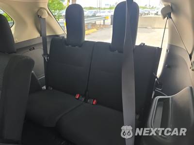 2019 Mitsubishi Outlander ES - zdjęcie 14 z 32 - miniatura