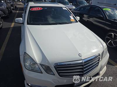 2013 Mercedes-Benz E 350 Sedan - zdjęcie 2 z 32 - miniatura