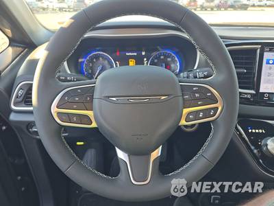 2027 Chrysler Pacifica Select 121.6" WB - zdjęcie 10 z 24 - miniatura