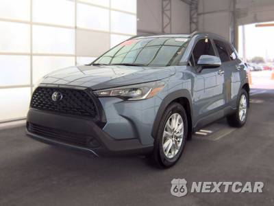 2024 Toyota Corolla Cross LE - zdjęcie 1 z 37 - miniatura