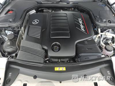 2021 Mercedes-Benz AMG E 53 4MATIC Sedan - zdjęcie 15 z 25 - miniatura