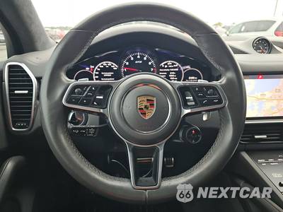 2021 Porsche Cayenne GTS - zdjęcie 10 z 21 - miniatura