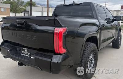 2024 Toyota Tundra Hybrid Platinum Crew Cab Short Bed - zdjęcie 7 z 23 - miniatura