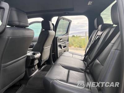 2024 Toyota Tundra Hybrid Platinum Crew Cab Short Bed - zdjęcie 10 z 23 - miniatura