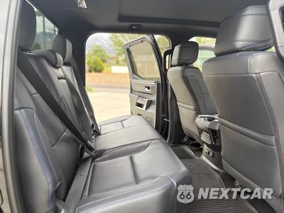 2024 Toyota Tundra Hybrid Platinum Crew Cab Short Bed - zdjęcie 11 z 23 - miniatura