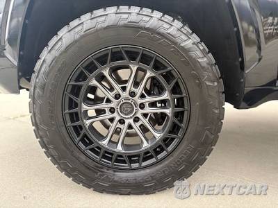 2024 Toyota Tundra Hybrid Platinum Crew Cab Short Bed - zdjęcie 22 z 23 - miniatura
