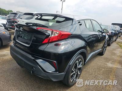 2020 Toyota C-HR XLE - zdjęcie 4 z 29 - miniatura