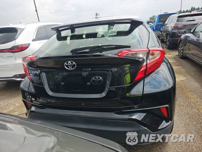 2020 Toyota C-HR XLE - zdjęcie 5 z 29 - miniatura