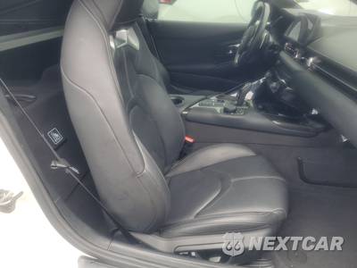 2025 Toyota GR Supra 3.0 Premium - zdjęcie 8 z 17 - miniatura