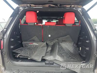 2025 Toyota Sequoia TRD Pro - zdjęcie 17 z 23 - miniatura
