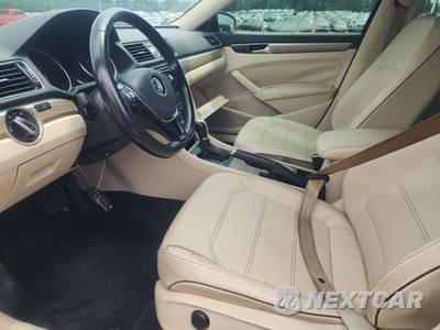 2016 Volkswagen Passat 1.8T SE w/Technology - zdjęcie 14 z 25 - miniatura