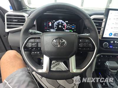 2025 Toyota Sequoia Limited - zdjęcie 10 z 26 - miniatura
