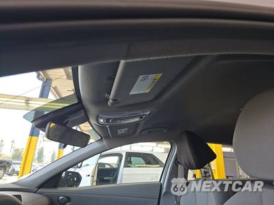 2025 Hyundai Elantra SEL Sport - zdjęcie 19 z 36 - miniatura
