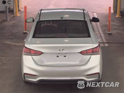 2019 Hyundai Accent SE - zdjęcie 5 z 46 - miniatura