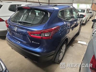 2022 Nissan Rogue Sport SV - zdjęcie 4 z 18 - miniatura