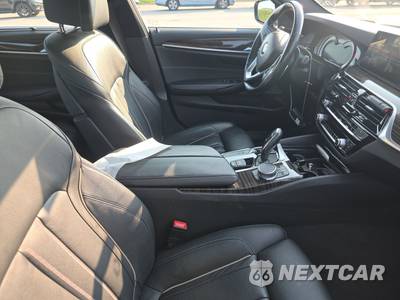 2018 BMW 5 Series Sedan 540i xDrive LUXURY LINE - zdjęcie 8 z 27 - miniatura