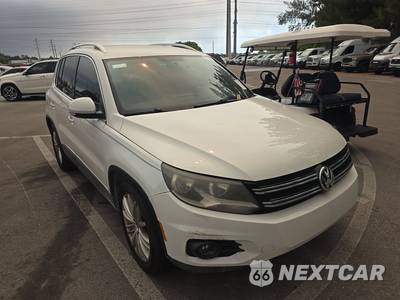 2013 Volkswagen Tiguan SE - zdjęcie 3 z 35 - miniatura