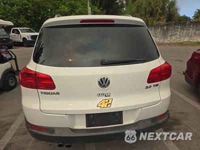 2013 Volkswagen Tiguan SE - zdjęcie 5 z 35 - miniatura