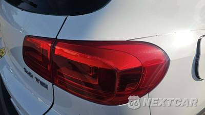 2013 Volkswagen Tiguan SE - zdjęcie 33 z 35 - miniatura