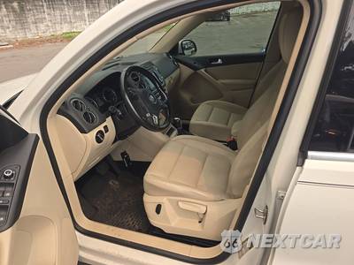 2013 Volkswagen Tiguan SE - zdjęcie 7 z 35 - miniatura