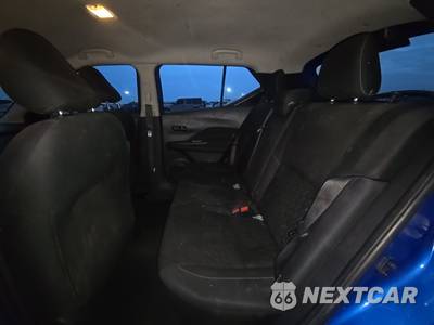 2021 Nissan Kicks S - zdjęcie 13 z 33 - miniatura