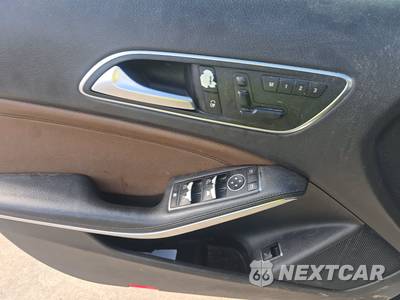 2015 Mercedes-Benz GLA 250 4MATIC - zdjęcie 9 z 30 - miniatura