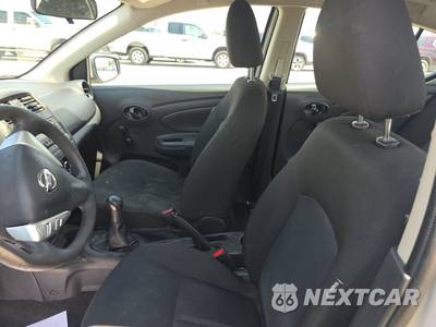 2018 Nissan Versa Sedan S - zdjęcie 7 z 46 - miniatura