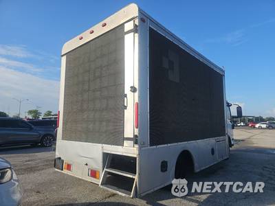 2016 Isuzu NPR - zdjęcie 4 z 16 - miniatura