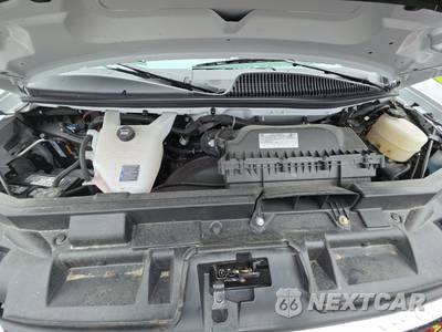 2025 GMC Savana 2500 Cargo Van 1WT 135.0" WB - zdjęcie 14 z 30 - miniatura