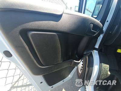 2025 Ram ProMaster 2500 Cargo Van Tradesman w/Passenger Seat Low Roof 136.0" WB - zdjęcie 9 z 24 - miniatura