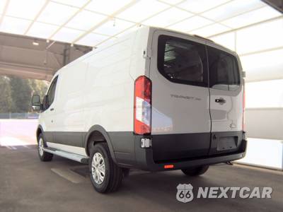 2025 Ford Transit 250 Cargo Van Low Roof 130.0" WB - zdjęcie 6 z 25 - miniatura