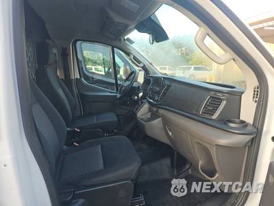 2025 Ford Transit 250 Cargo Van Low Roof 130.0" WB - zdjęcie 8 z 27 - miniatura