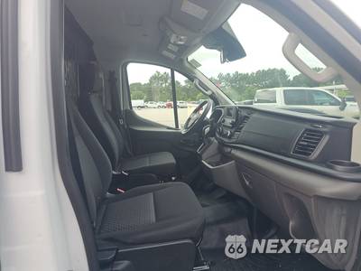 2025 Ford Transit 250 Cargo Van Low Roof 130.0" WB - zdjęcie 8 z 17 - miniatura