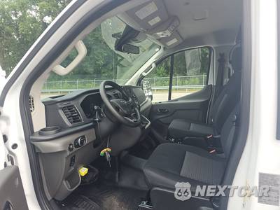 2025 Ford Transit 250 Cargo Van Low Roof 130.0" WB - zdjęcie 7 z 17 - miniatura