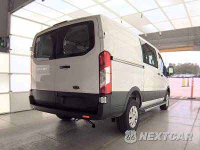 2025 Ford Transit 250 Cargo Van Low Roof 130.0" WB - zdjęcie 4 z 17 - miniatura