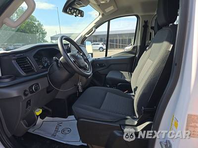 2025 Ford Transit 250 Cargo Van Low Roof 130.0" WB - zdjęcie 7 z 21 - miniatura