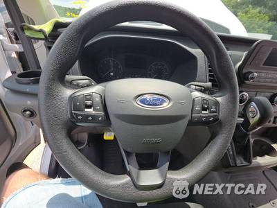 2025 Ford Transit 250 Cargo Van Low Roof 130.0" WB - zdjęcie 10 z 31 - miniatura